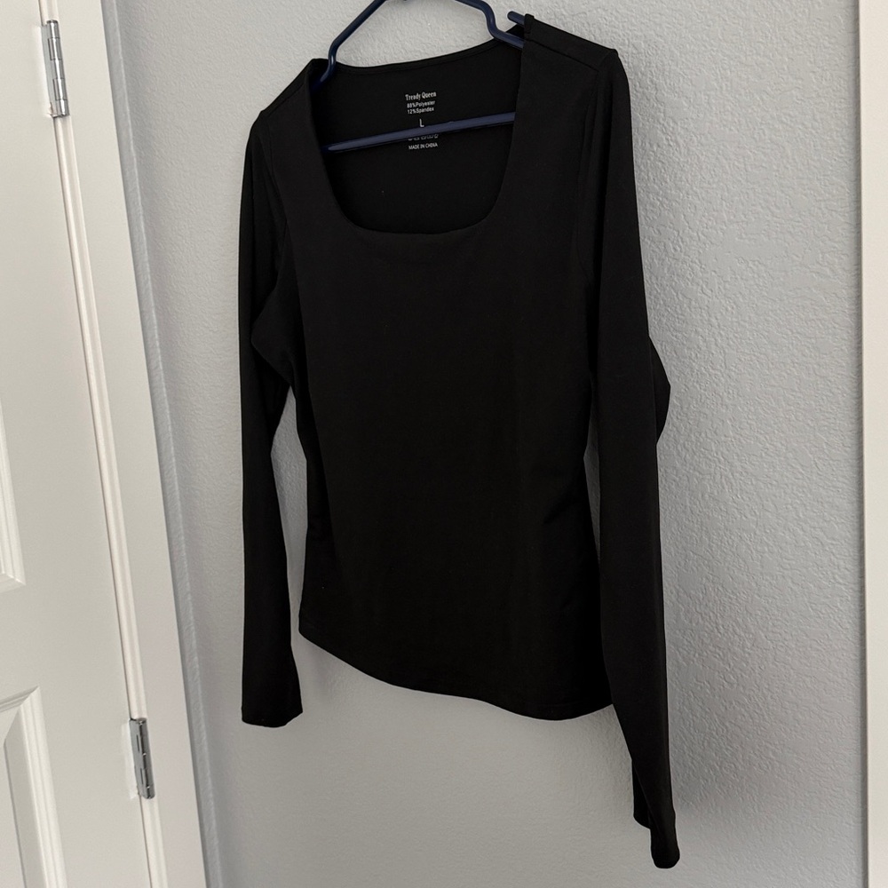 Trendy Queen Black Long Sleeve Top - Picture 3 of 6